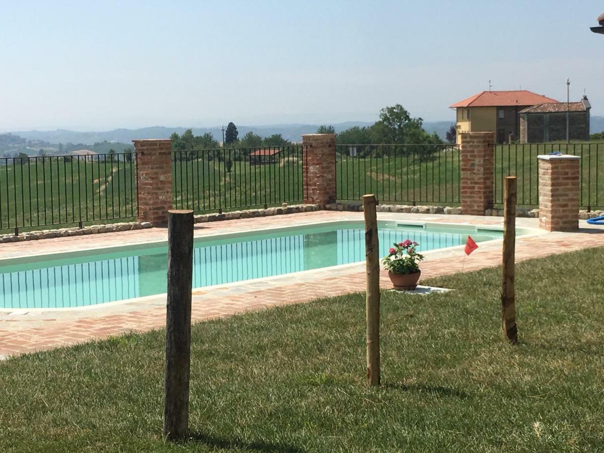 Azienda Agricola Garoglio Davide Alfiano Natta Eksteriør bilde